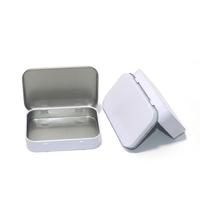 Boîte en étain rectangulaire blanche miniature personnalisée avec couvercle à charnière pour l'emballage de menthe en gros, fabricant OEM ODM