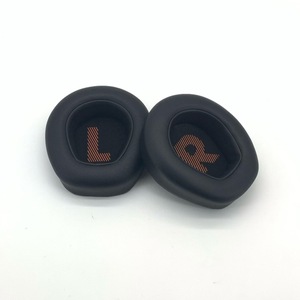 แผ่นรองหูฟังสำหรับเปลี่ยนสำหรับหูฟัง JBL Quantum Q400 ทำจากวัสดุหนังโปรตีนที่นุ่มและระบายอากาศได้ดี - Product Image 5