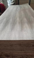 Linyi Fournisseurs 3mm 4mm 5mm 7mm 12mm 1/4, 3/4 Pouces Parota Chêne Blanc Noyer Érable Tazalm Sapele Contreplaqué Teck 4 * 8ft Contreplaqué Fantaisie