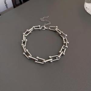 カスタムロゴ入りステンレススチールUリンクチェーンブレスレット、シルバートーン、チャンキーキューバン、変色なし、ユニセックス、ヒップホップジュエリー、男女兼用 - Product Image 1