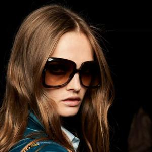 Lunettes de soleil surdimensionnées personnalisées pour femmes, monture noire, verres jaunes, protection UV400, style Instagram, lunettes de sport d'extérieur - Product Image 3