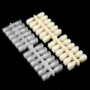 Nuancier de Couleurs pour Ongles en Forme de M, 24 Couleurs, Échantillons Transparents pour Vernis à Ongles, 10 Pièces par Sachet - Product Image 1