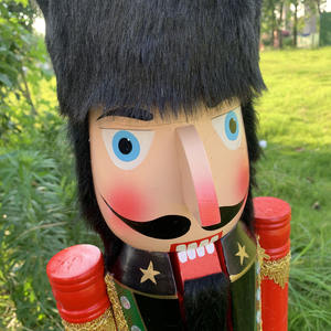 Décoration de Noël en bois, <span class=keywords><strong>grand</strong></span> <span class=keywords><strong>casse</strong></span>-<span class=keywords><strong>noisette</strong></span> soldat, 120 cm, <span class=keywords><strong>casse</strong></span>-<span class=keywords><strong>noisette</strong></span> en bois - Product Image 4