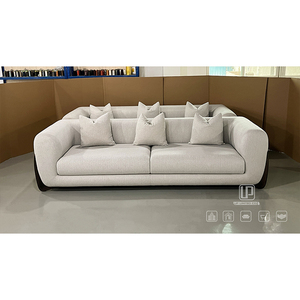 Juego de Muebles de Sala de Estar de Lujo Estilo Francés, Tapizado en Tela Beige Curvada, 3 Asientos, con Cojines, Modelo 01 - Product Image 4