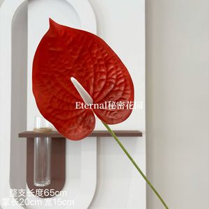ดอกอันธูเรียมประดิษฐ์ ซีเคร็ทการ์เดน ยาว 65 ซม. สีแดง สำหรับตกแต่งบ้านและงานแต่งงาน - Product Image 1
