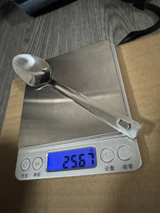 24 כלי שטוח תליית כלים עם מתלה, סכין סכין מזלג כפית כתם סכו "ם סט עם צבע עץ פלסטיק ידית - Product Image 5