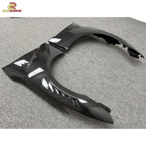 Guardabarros Delantero de Fibra de Carbono Estilo Nismo 2020 para Nissan GTR R35 2008-2019 - Product Image 5