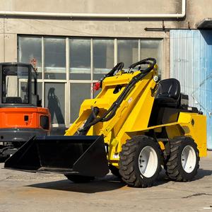 PENGIRIMAN GRATIS Mini Skid Steer <span class=keywords><strong>Loader</strong></span> (Bersertifikat CE/EPA) dengan Aksesoris Bucket, Trencher, dan Rotary Plow untuk Dijual - Product Image 1
