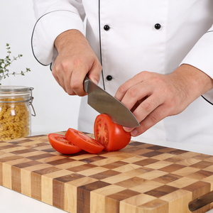 Planche à découper en bois d'hévéa naturel antibactérien, robuste, avec poignée, écologique, pour cuisine et service - Product Image 4