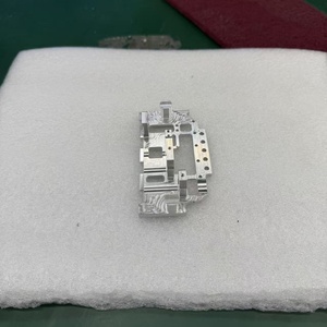 Service de fraisage CNC de précision pour pièces usinées en alliage d'aluminium sur mesure, qualité usine 25Y - Product Image 2