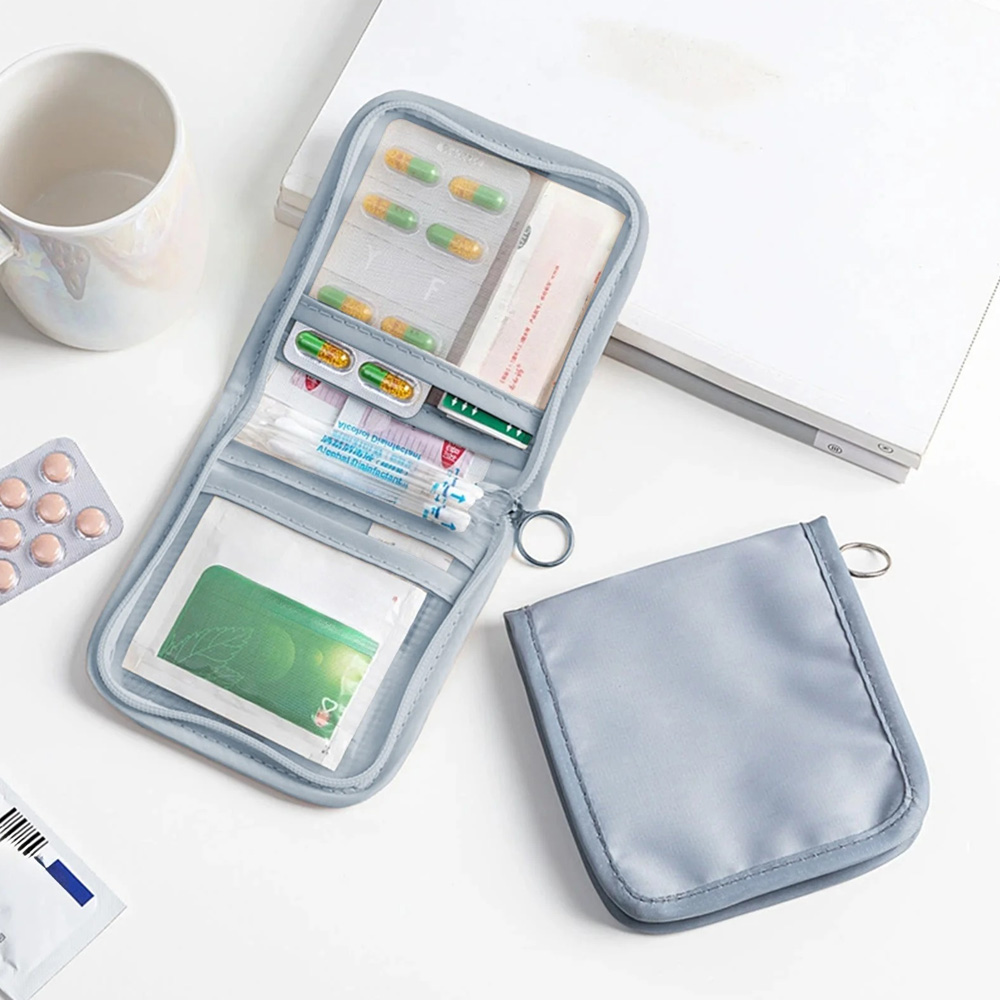 Fashionable Lightweight PU Leather Medical Pouch Multiple Compartments Emergency Pharmacy Medicine Bag for Children's Travel