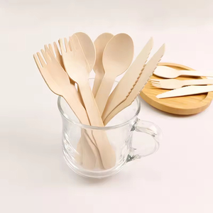 Cuillères en bois naturel conçues sur mesure pour une utilisation au <span class=keywords><strong>restaurant</strong></span> <span class=keywords><strong>Petite</strong></span> <span class=keywords><strong>cuillère</strong></span> en bois imprimée pour crème glacée disponible 100mm/110mm/205mm Fêtes - Product Image 5