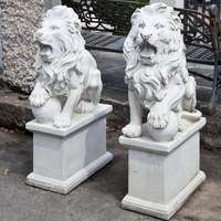 Sculpture de lion en marbre de taille réelle pour jardin, sculpture extérieure en pierre