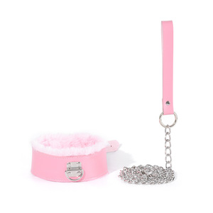 Collar Gargantilla Gótico Rosa de Cuero PU con Forro de Piel, 100% Impermeable, Juguete Sexual SM con Cadena Larga y Duradera Desmontable - Product Image 4