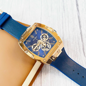 Montre multifonction tendance pour <span class=keywords><strong>homme</strong></span>, cadran à motif soleil, cadran ajouré, boîtier rectangulaire, bracelet en silicone et <span class=keywords><strong>cuir</strong></span> - Product Image 4