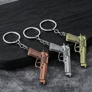 Llavero con Modelo de Pistola Retro de Aleación, Mini Revólver Colgante, Decoración para Mochila de Hombre, Recuerdo, Regalo - Product Image 2