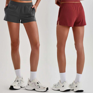 Pantaloncini da corsa a vita alta da donna con tasche, ad asciugatura rapida, per allenamento, palestra, yoga e fitness - Product Image 3