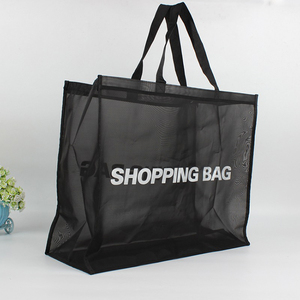 Sac fourre-tout pliable en maille à pois bio, taille moyenne, avec fermeture à bouton, tendance, portable, pour la plage, logo personnalisé, prêt à expédier, commande en gros mixte - Product Image 2
