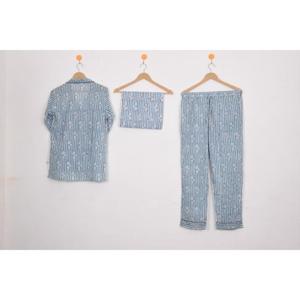 Ensemble de pyjama pour femmes imprimé à la main, col rabattu, fermeture boutonnée, manches trois quarts, vêtements de nuit, vêtements de détente d'été - Product Image 3