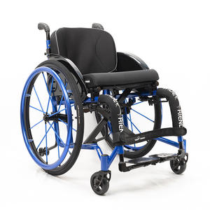 Silla de Ruedas Deportiva Manual Ultraligera de 8 KG en Fibra de Carbono Premium con Bolsa de Almacenamiento Trasera Rueda Plegable de 24 Pulgadas - Product Image 2