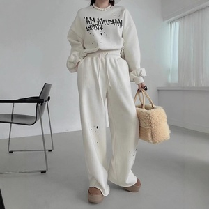 Conjunto de 2 Piezas Otoño Invierno 2026, Elegante y Vintage para <span class=keywords><strong>Mujer</strong></span>, Top con Estampado de Letras y Pantalones Casuales de Cintura Alta con Cordón Ajustable - Product Image 1