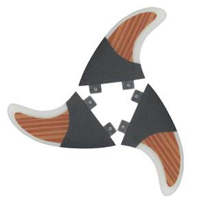 Ensemble 3 pièces pour planche de surf Waterplay personnalisée Future <span class=keywords><strong>FCS</strong></span> 1 ailerons de surf en fibre de verre et bois de carbone avec sac de surf. - Product Image 5
