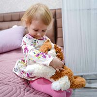 Jouet en peluche pour chat, animal en peluche, chaton réaliste mignon et doux avec fourrure brune et blanche, cadeau, jouet en peluche de haute qualité pour la décoration de la maison