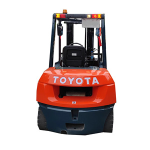 Used for Forklift 5T 1.52m Fork Length Japan Engine Three Stage Mast Low Consumption High Efficiency Warehouse <b>Material</b> - Product Image 1