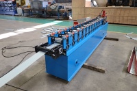Machine à rouleaux de volets en acier entièrement automatique, machine à portes à volets roulants, machine à formage de portes à volets