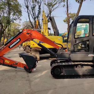 DOOSAN DX60 Excavator 6tons 90% New Original with EPA CE Agricultural Used 6Tons ExcavatorDOOSAN excavator - Product Image 2