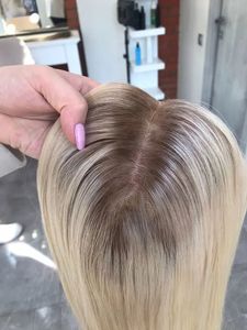 Entrega rápida Platinum Blonde White Toppers Long 20 22 pulgadas Base de seda Topper Clip en Hairpiece 6*7 Russian Hair Women Toupee - Product Image 4