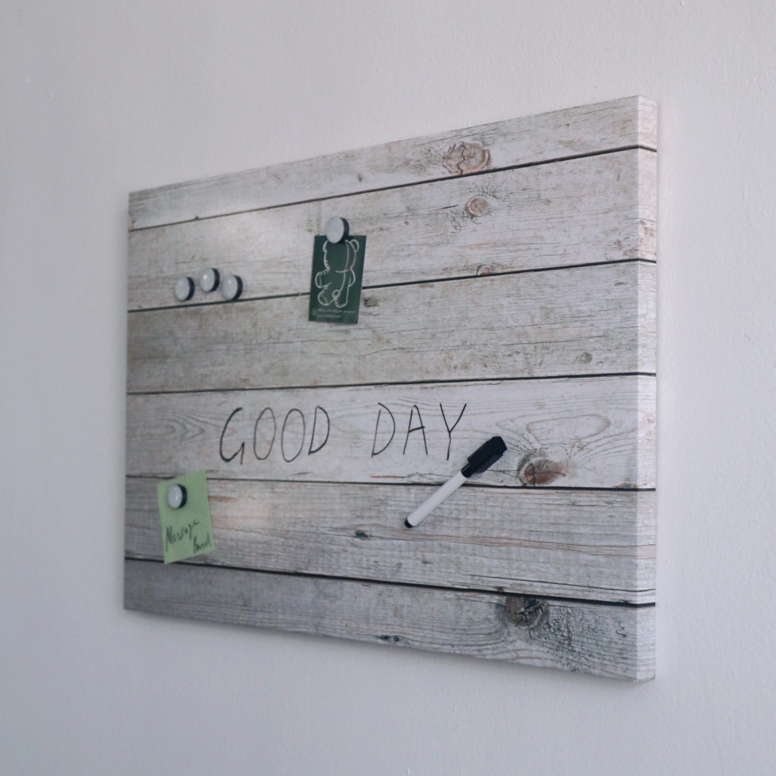 High Quality Folk Art Style Wall Mounted Magnetic Message Boards Includes Wall Hanging Office Kids Wood Crafts Wooden Boxes