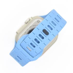 Correa Deportiva de Silicona con Hebilla de Doble Remache Compatible con Apple Watch Series 1-9 - Product Image 1