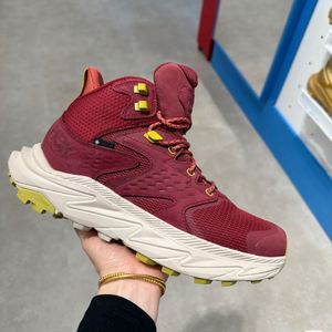 Botas de Senderismo Unisex HOKAS para Otoño/Invierno, de Fibra de Carbono, para Exteriores, Impermeables, Transpirables, Antideslizantes, con Soporte de Arco - Product Image 1