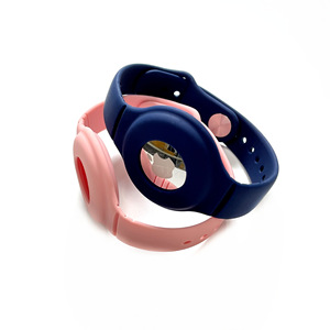 2025 phong cách mới thông minh <span class=keywords><strong>GPS</strong></span> <span class=keywords><strong>Tracker</strong></span> định vị không thấm nước IP68 vật liệu cao su cho airtag trường hợp thiết kế phong cách Silicone Vòng đeo tay - Product Image 6