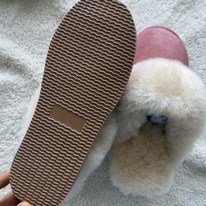 ODM OEM Logo moda chica Australia piel de cordero cálido felpa Real señora lana zapatos invierno mujer Real piel cuello oveja zapatillas - Product Image 4