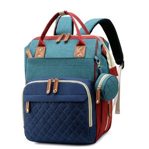 Vente en gros de logo Offre Spéciale Oxford personnalisé sac à dos extérieur imperméable à l'eau en polyester 600D isolé sac à dos maman durable de grande capacité - Product Image 1