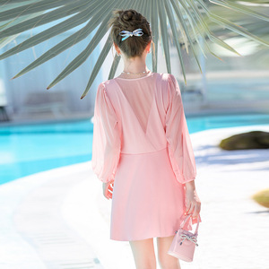 Traje de baño rosa con cuello en V, corte holgado, color sólido, traje de baño de talla grande para mujer, para piscina, ropa de playa - Product Image 2