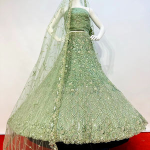 Elegante colección Arwah Net 7 diseños Full Jarkan Stones Pearl Moti Heavy Flair Blusas largas Dupattas Traje de vestir indio - Product Image 1