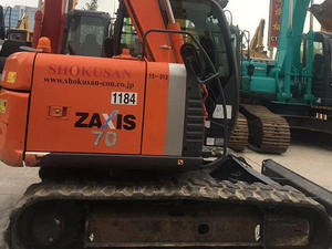 Mini-excavatrice sur chenilles Hitachi ZX70 d'occasion 2017, 6,3 tonnes, avec moteur Doosan, boîte de vitesses, pompe, roulement et PLC - Product Image 4