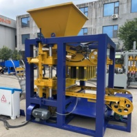 Machine à blocs hydraulique QT4-24 avec construction en acier durable