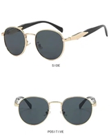 2025 nuevas gafas de sol femeninas Ins Street Shooting en línea celebridad marco ovalado gafas de sol de Metal tendencia transfronteriza gafas Retro