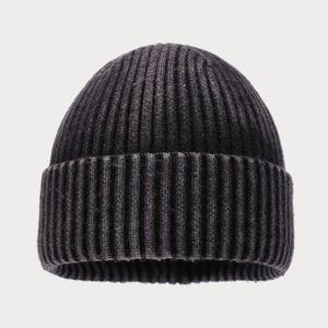 Gorro de Punto Lavado y Desgastado al por Mayor con MOQ Bajo, Logotipo Personalizado, 100% Acrílico, Estilo Urbano, Hip Hop, para Playa - Product Image 5