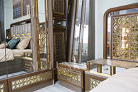 Ensemble de lit double réglable de luxe Queen en vente Mobilier de chambre à coucher en bois personnalisable avec massage et rangement