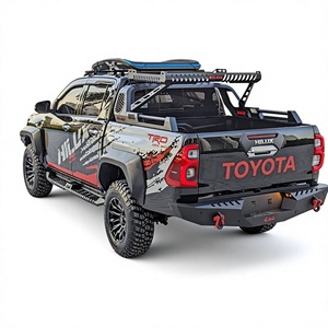 Pickup Hilux 2024 4x4 Fuoristrada con Portapacchi, Luci LED, Pneumatici R20, Paraurti Anteriore Hamer, Finitura Nera Opaca - Product Image 1