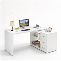 Bureau d'ordinateur moderne en forme de L blanc avec tiroirs de rangement et étagères ouvertes, poste de travail d'angle pour bureau à domicile ou étude
