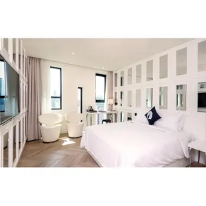HO-543 Stylish Oak Wood Hotel Bedroom Furniture Set For 4 Star Hotel