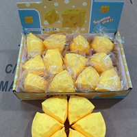 Simulasi Harga Grosir Mainan Squishy Fidget Set Makanan Kacang Keju Stroberi Lembut untuk Meredakan Stres Mainan Sensorik Kotak Misteri