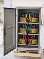 Pabrik Tiga Fasa 100kva 150kva AVR 220v 60Hz Tahan Air Input 176 hingga 264v