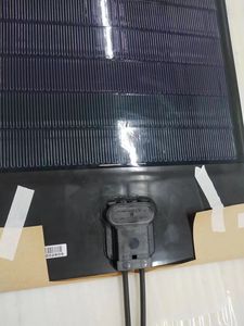 Panneaux solaires CIGS flexibles à film mince M56 340W/360W/380W/500W, efficacité de 16,9 %, fabriqués dans l'Anhui - Product Image 5